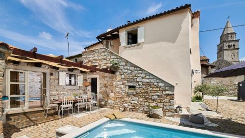 Gracisce Villa | Lovely Rustic Villa Katarina with 2 pools