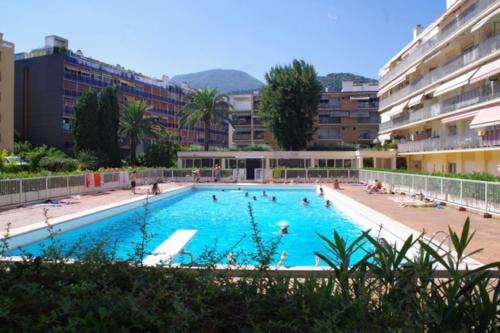 Roquebrune-Cap-Martin Apartment | Lovely studio with pool by the sea
