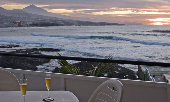 Punta del Hidalgo Apartment | LOVELY STUDIO WITH POOL AND TERRACE WITH SEA VIEW