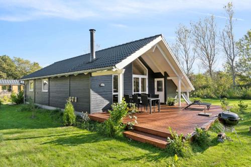 Vejby House | Lovely Summer House With Spa, Close To The Beach