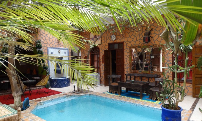 Sidi Bou Amar Villa | LOVELY VILLA IN THE HEART OF MARRAKECH WITH 11 PRIVATE ROOMS UP TO 27 PAX