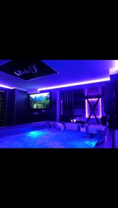 Magny Apartment | Loveroom Metz Spa Privatif