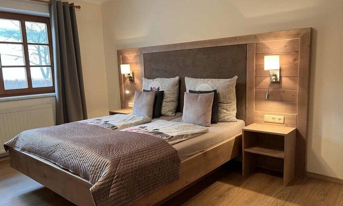 Allhartsberg Apartment | Lovingly furnished, spacious gourmet apartment with a wonderful view of the countryside