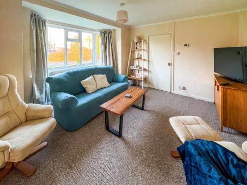 Howlett End House | Lowal House - Uk46054