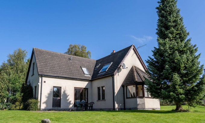 Grantown-on-Spey House | Lower Curr by Interhome
