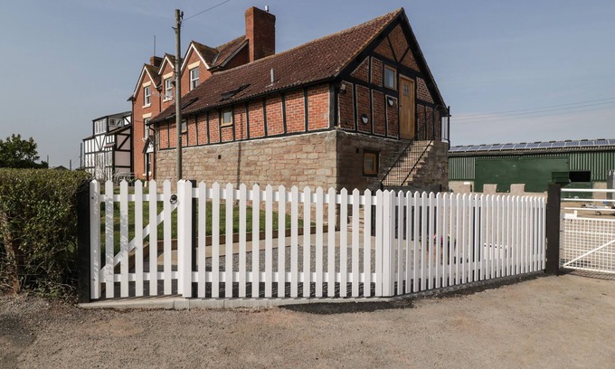 Bodenham Cottage | LOWER VENN GRANARY APARTMENT 2, family friendly in Bodenham