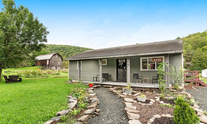 Beaver Dams House | LT's Lodge