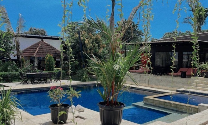 Bandengan Villa | Lucca Resort & Residence