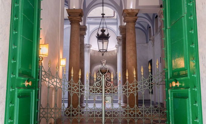 Genoa Historical Centre Apartment | Luccoli's corner (COD 010025-LT-0629)