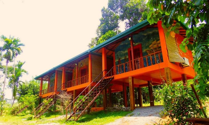 Kegalle Hotel | Luck Uyana Cabana Pinnawala