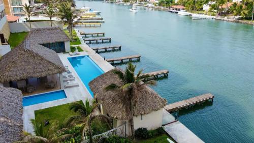 Boca del Rio Apartment | Lujoso Penthouse con alberca vista increíble al Mar y Rio en el Estero