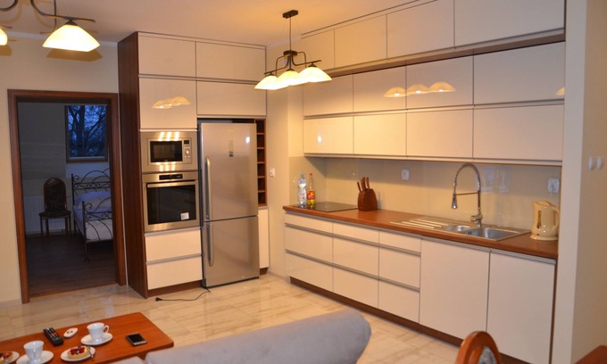 Gizycko Apartment | Luksusowy Apartament przy Plaży Niegocin