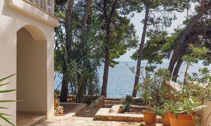 Ivan Dolac Villa | Luma Hvar ✶ Premium Beachfront House ✶