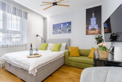 Wola Apartment | Lumina apartments next to Rondo ONZ