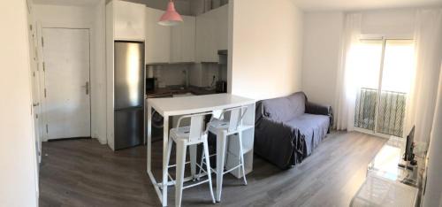 Capuchinos Apartment | Luminoso apartamento con garaje en el centro