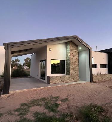 San Rafael House | Luna Escandalosa