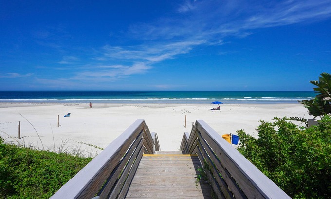 Wilbur-By-The-Sea House | "LunaSea"-Directly Across from the Ocean-9BR/5BA