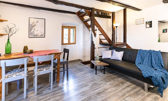 Lupoglav Cottage | Lupa holiday home in slow stay Istrian village