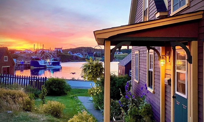 Twillingate Cottage | Lupinfield Cottage - a Curated Experience