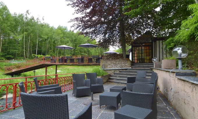 Vielsalm House | Lush Holiday Home in Vielsalm with Sauna