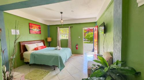 Vieux Fort Apartment | Lushes Lodge unit 2