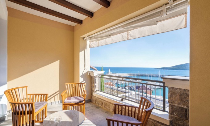 Radovici Apartment | Lustica Bay Marina