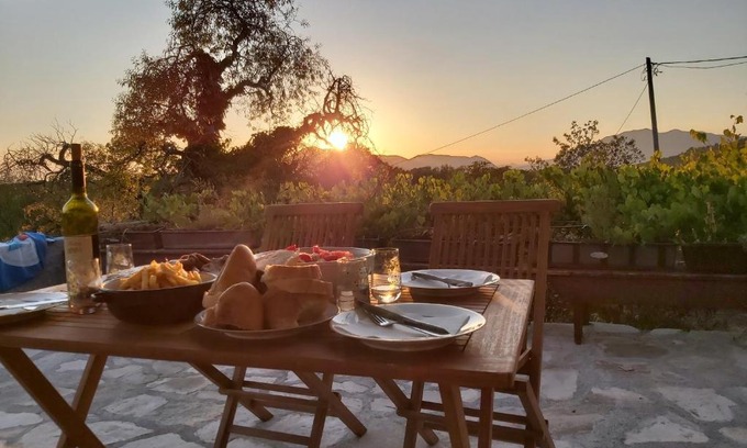 Klinci House | Lustica Village House