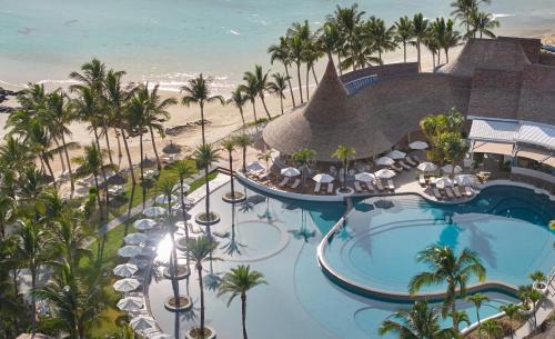 Belle Mare Resort | LUX* Belle Mare Resort & Villas