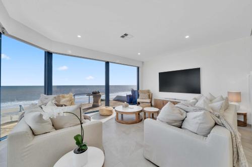 North Brighton House | Lux Escape on Esplanade by Host Solutions