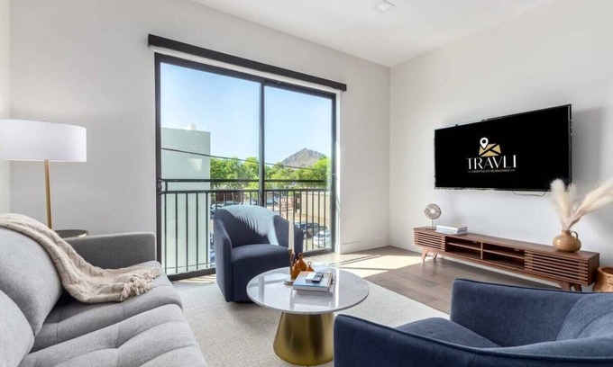 South Scottsdale Condo | LUX Penthouse in Old Town Scottsdale: Mtn Views!