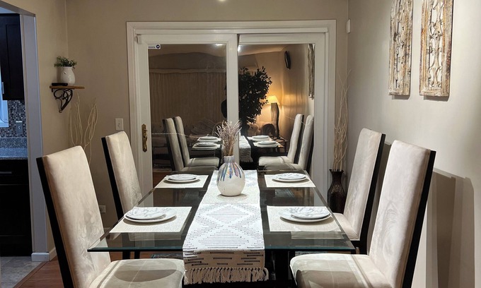 Westchester House | LUXE 3 BR, 2 BA + Hot Tub