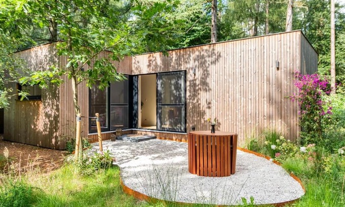 Stekene House | Luxe-Avontuur in een Romantische Cabin in het Bos