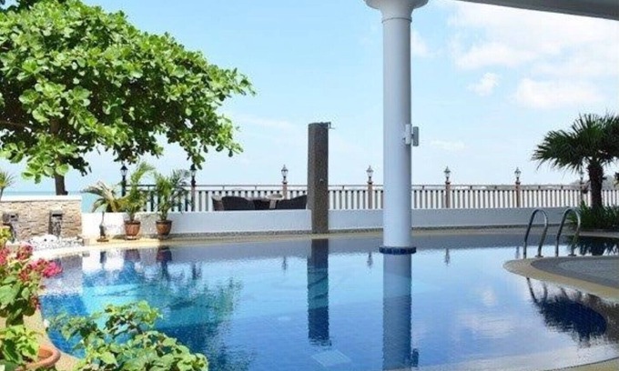 Si Rusa House | Luxery Bungalow At Seaside Port Dickson water only 10 m away, beach 1 km