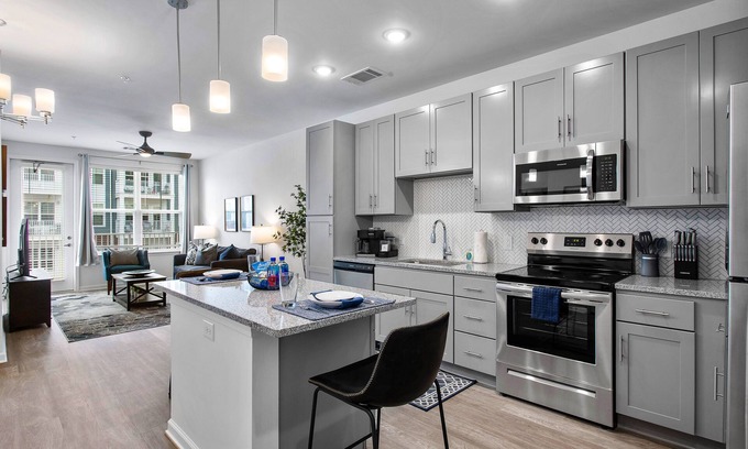 Midlothian Apartment | LuxStay: Upscale Temp Haven