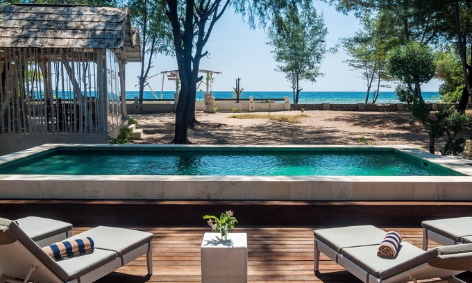 Gili Trawangan Villa | LUXURIOUS 4BR Villa, West Coast Of Gili Trawangan! - BEST SNORKELING SPOT!