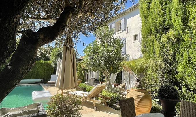 Boulbon House | LUXURIOUS 18TH CENTURY MAISON DE MAITRE - 350M2 - GARDEN - HEATED POOL