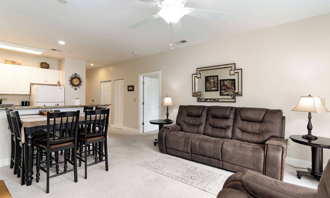 Carolina Forest Condo | Luxurious 1st Floor Condo at World Tour Golf Course Mrytle Beach!