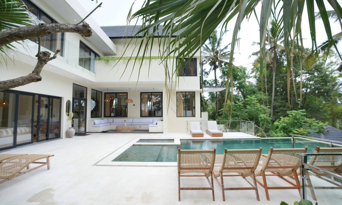 Andong Villa | Luxurious 4BR Villa with Jungle view - Ubud