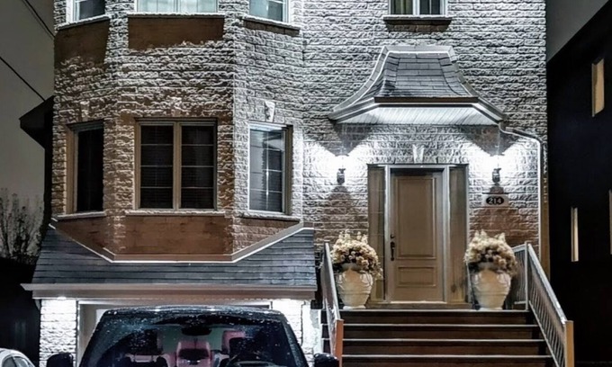 Laval House | Luxurious all-inclusive basement 5 minutes from the Gare de Vimont, Laval.