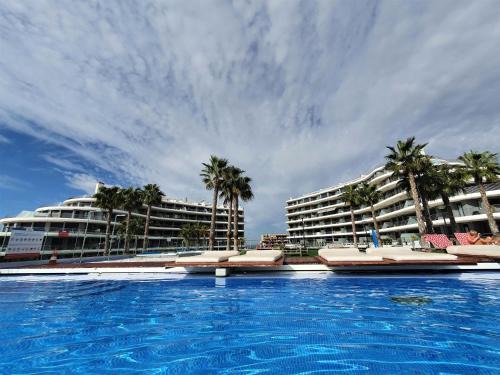 Els Arenals del Sol Apartment | Luxurious apartment next to the sea