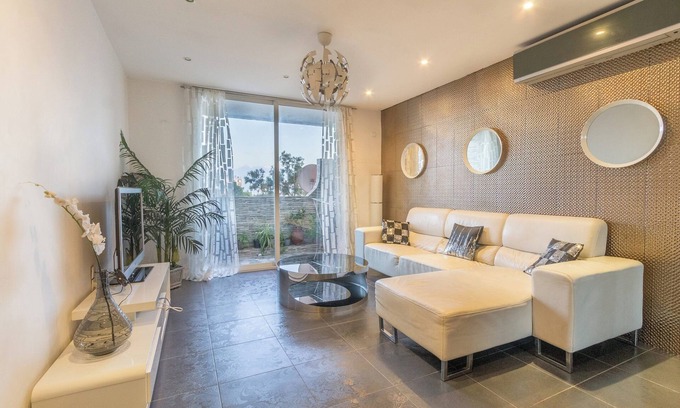 Bab Ezzouar Apartment | Luxurious apartment 5 min from airport, SAFEX and La Mer