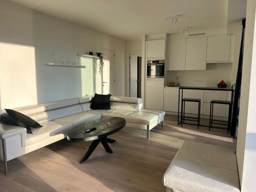 Antwerp Apartment | Luxurious Apartment with Panoramic View