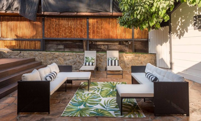 The Flats House | Luxurious Bel Air Home w/Jacuzzi! 2BD 2BA
