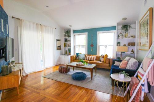 Lincolnville House | Luxurious Bohemian Bungalow in Lincolnville - Mins from Downtown!