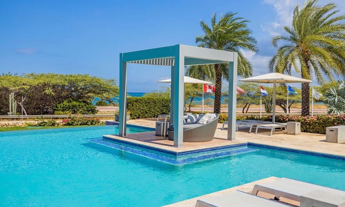 Palm Beach Condo | Luxurious condo with a perfect ocean and sunset view