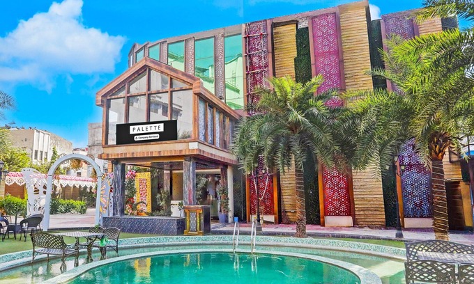 Patna House | Luxurious Family Retreat With Pool in Patna