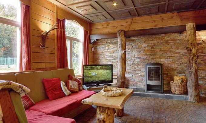 Lorce Villa | Luxurious Mansion in Stoumont with Indoor Pool