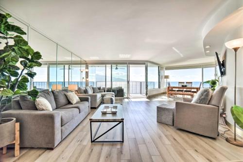 Maalaea Apartment | Luxurious Maui Getaway with Panoramic Ocean Views!