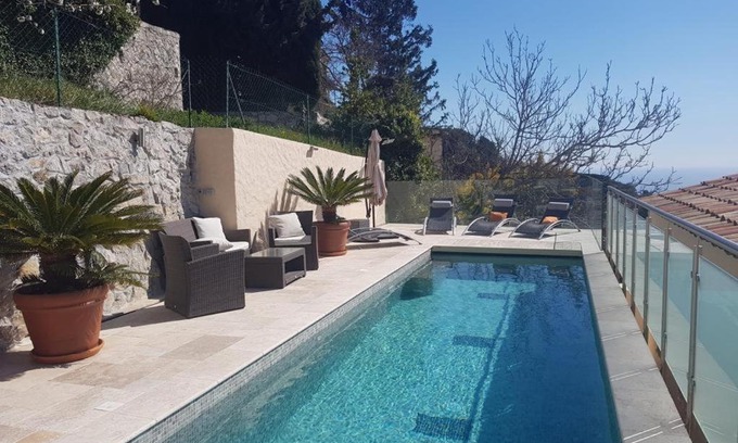 La Turbie Villa | Luxurious, Quiet, and Peaceful, 3 floor villa, 5km from Monaco