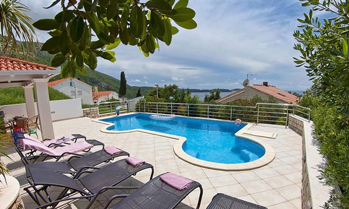 Plat Villa | Luxurious Seaview Villa Pool Dubrovnik Plat for 22 people